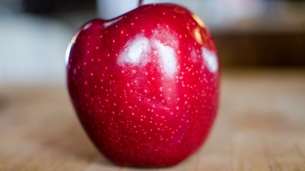 picture of an apple - the habit of eating well!
