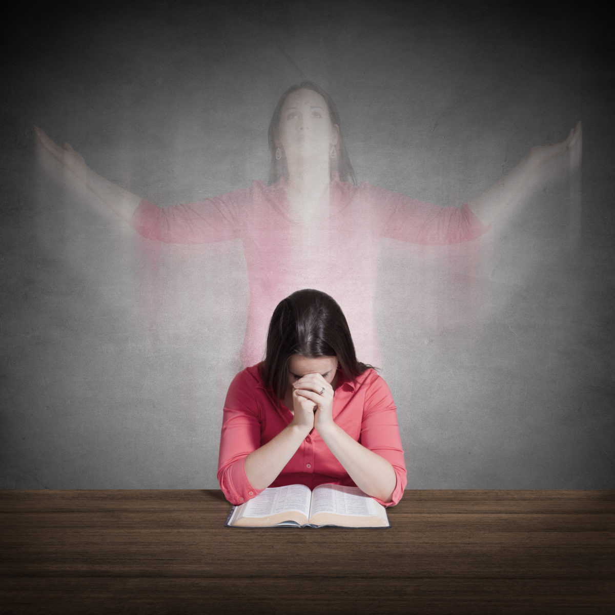 woman praying through her worries