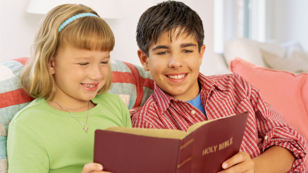 how to help your kids grow spiritually through Bible reading