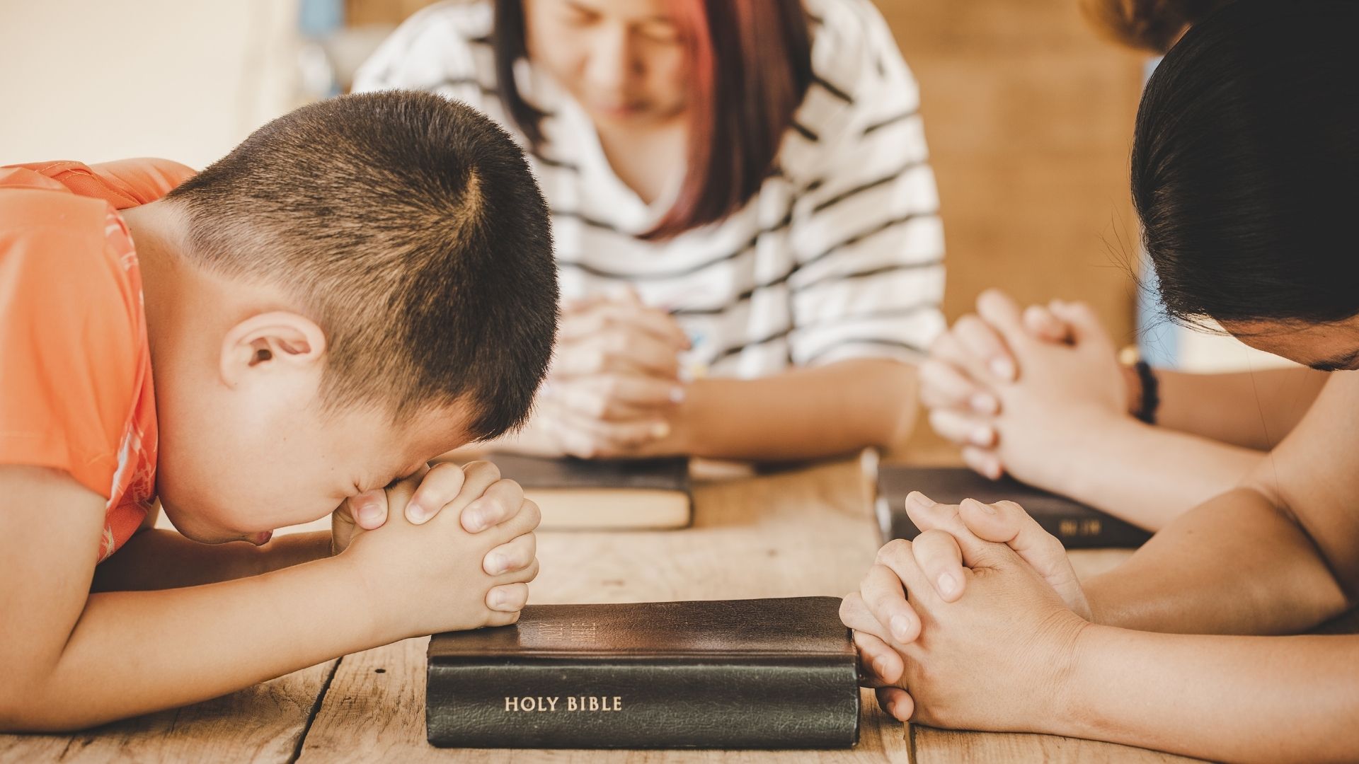 7 Tips for Building Your Family’s Faith